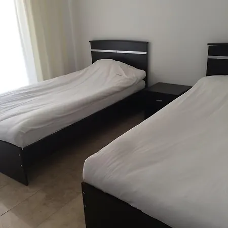 Palm Lane فيلة بيليك